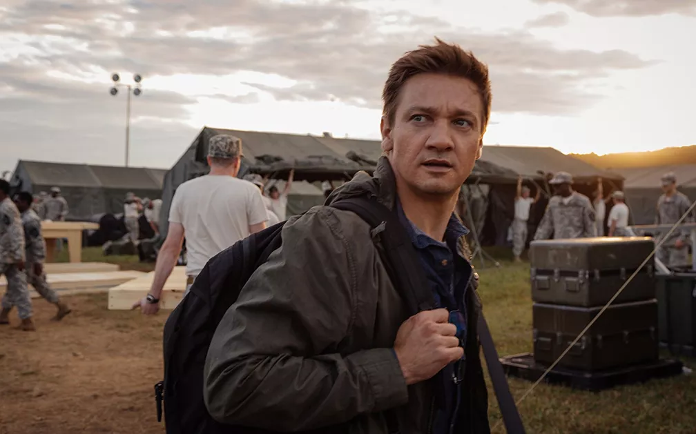 jeremy-renner-a-chegada
