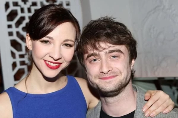 Daniel-Radcliffe-e-a-namorada-Erin-Darke-600x400-1
