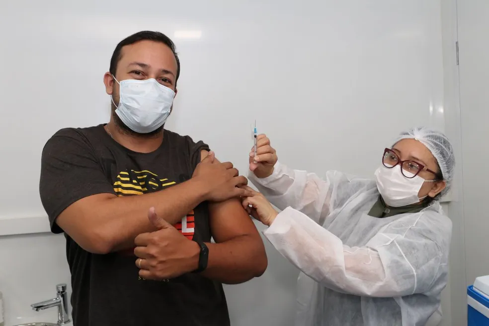 vacinacao-de-covid-19-em-manaus-foto-divulgacao-semsa