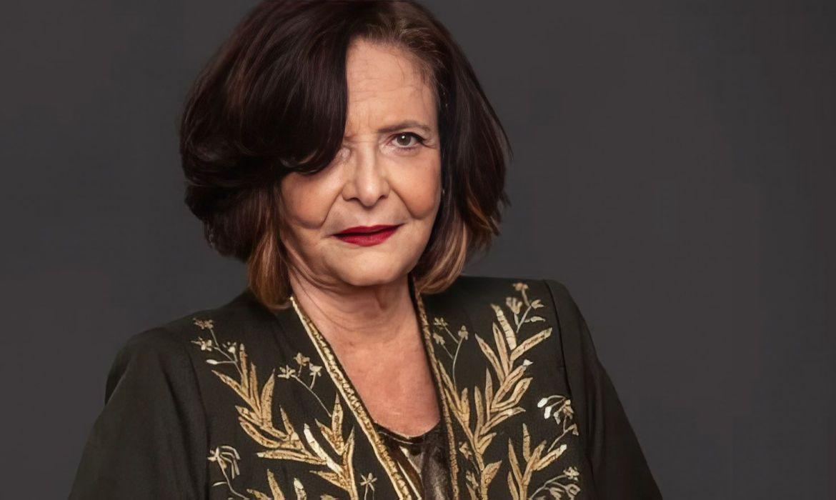 abl_2_0 Heloísa Teixeira toma posse na Academia Brasileira de Letras