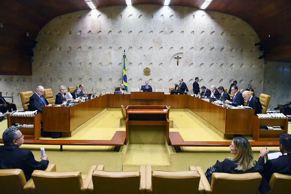 bancoimagemfotoaudiencia-ap-438485