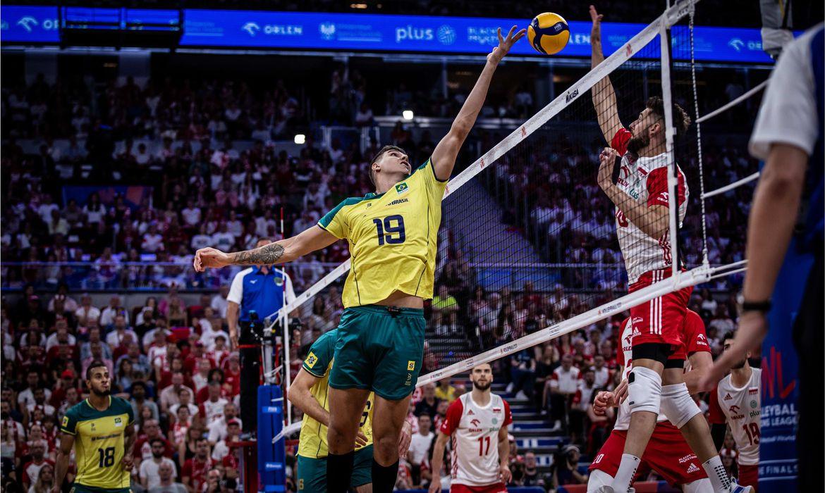 brasil_volei_masc_polonia_liga_2023