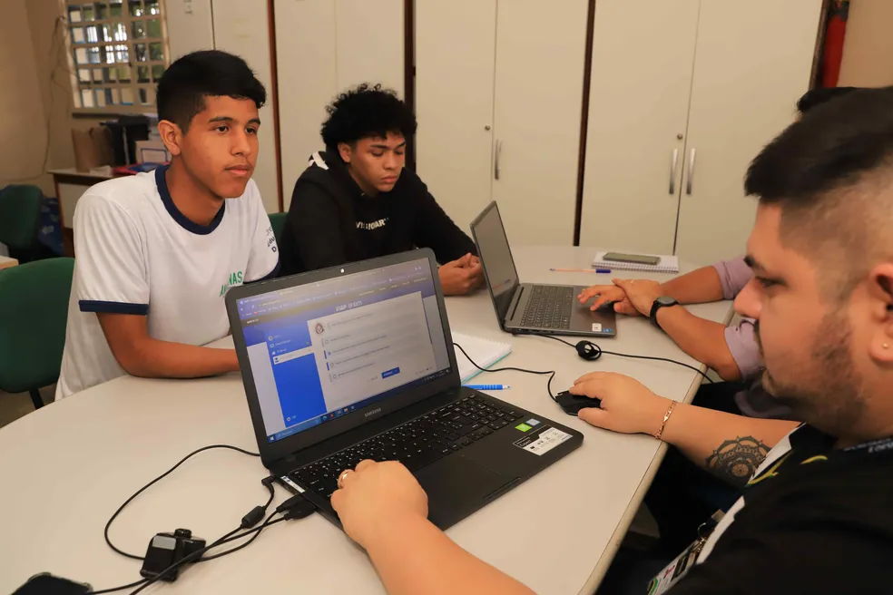 educacao-alunos-isencao-taxa-enem-fotos-eduardo-cavalcante-seduc-am-6-