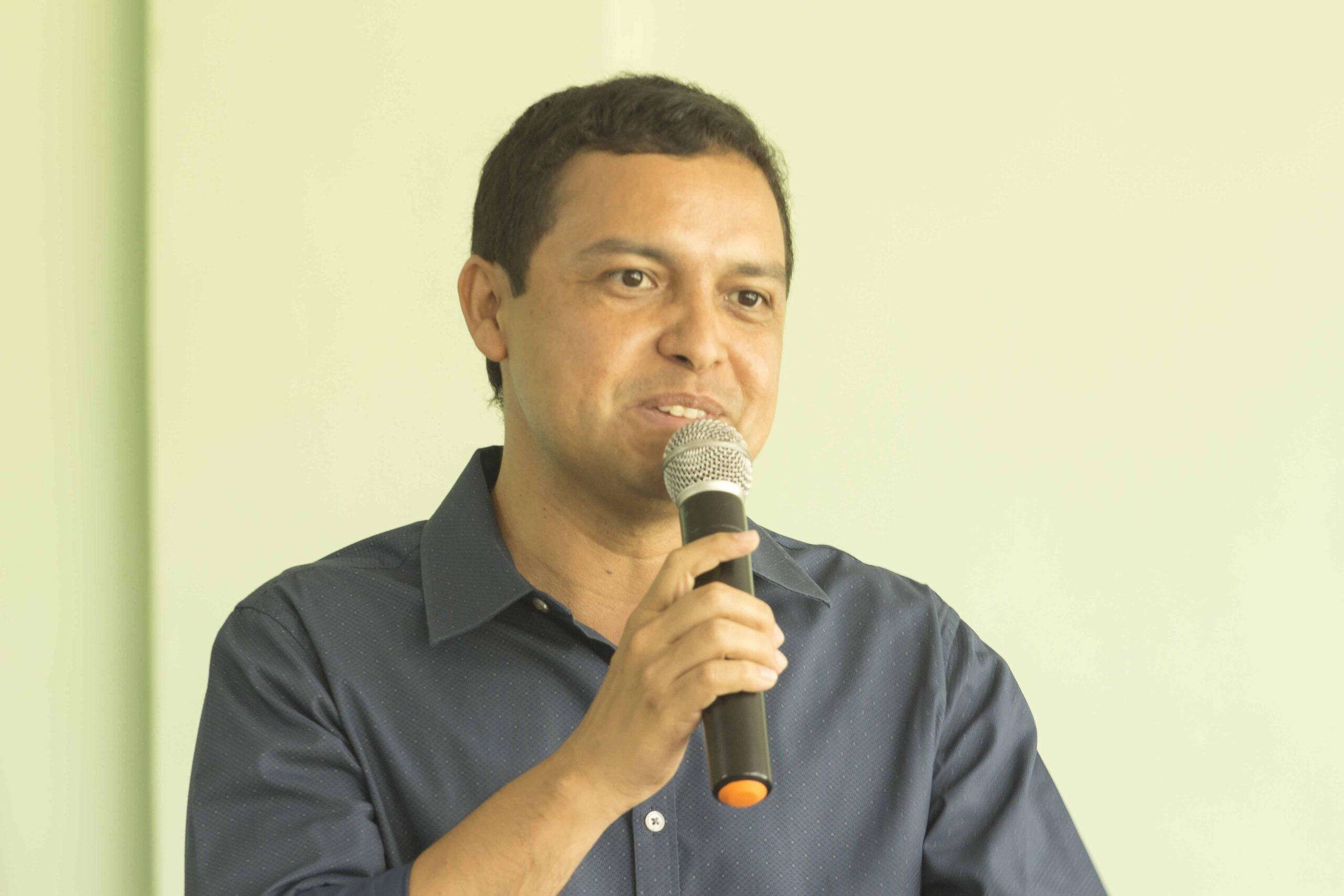 Falta de transparência na gestão coloca prefeito Adenilson Reis na mira do TCE-AM