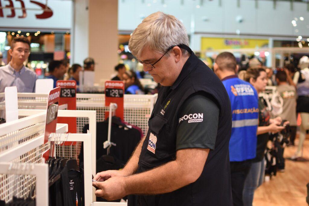 Procon_DiadosPais-1024x682-1 Dia dos Pais: Procon-AM destaca atenção e cuidados para compra de presente