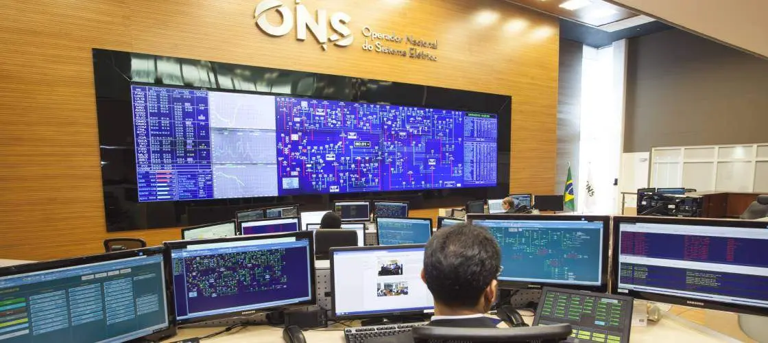 operador-nacional-do-sistema ONS se comprometeu a entregar relatório nas próximas 48h, diz ministro de Minas e Energia