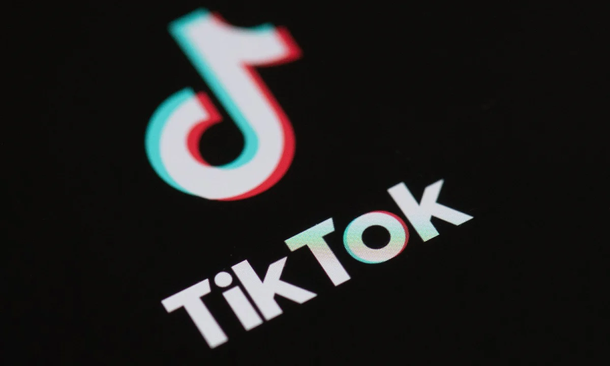 TikTok é multado em US$ 368 milhões por violar lei de dados de menores na União Europeia