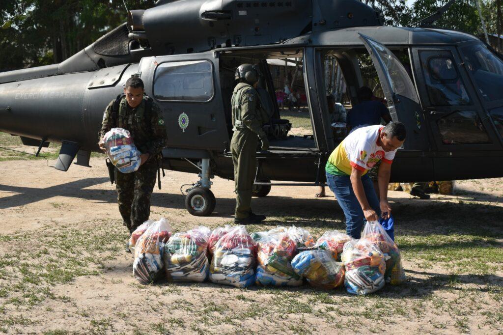 DC-ENTREGA-AJUDA-HUMANITARIA-ALAVARAES-FOTO-DIVULGACAO-EXERCITO-BRASILEIRO1-1-1-1-1024x682-1