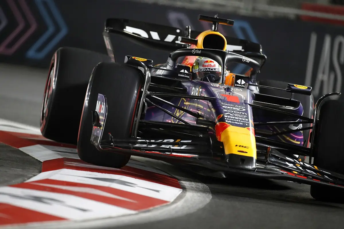 max-verstappen-red-bull-racing