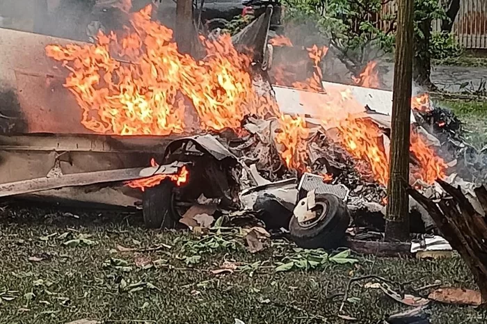 4885850_f094aeeea493c14