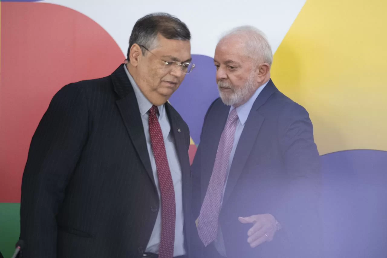 Coletiva-governo-Lula-para-anunciar-acao-de-Forcas-Armadas-dentro-de-portos-e-aeroportos-8