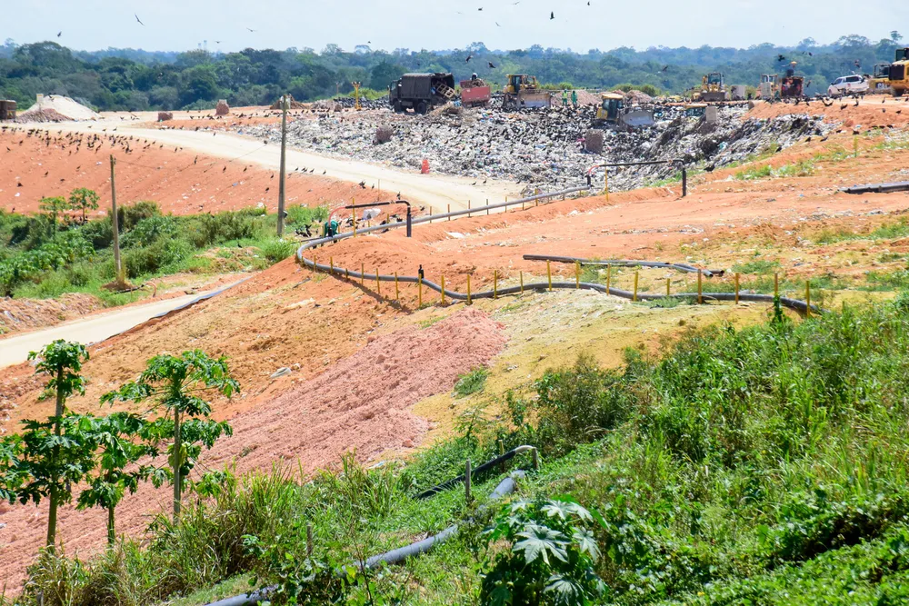 aterro-sanitario-de-manaus-foto2-valdo-leao-semcom