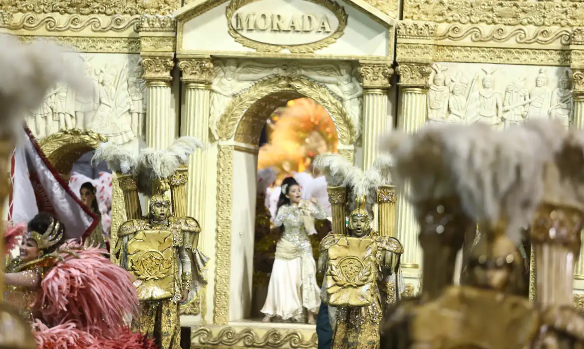 1067013-fa_mocidade2