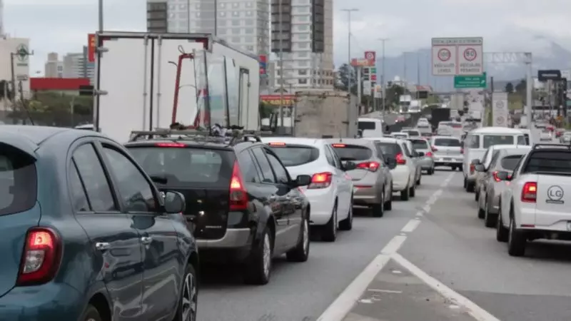 congestionamento-regiao-de-sao-jose-800x450-1