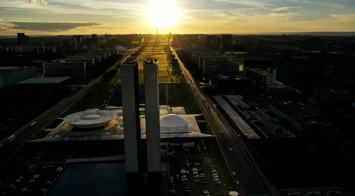esplanada_dos_ministerios_brasilia_04