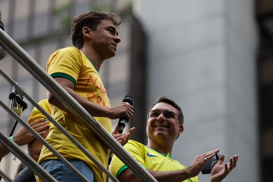 nikolas-e-flavio-na-paulista