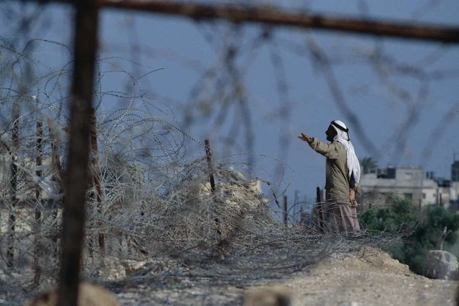 Homem-em-Rafah-sul-de-Gaza