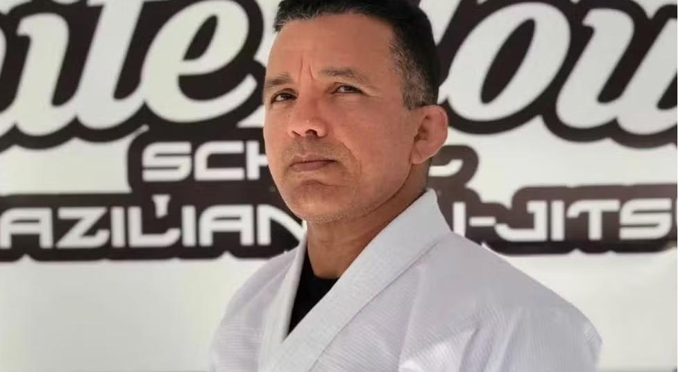 PROFESSOR