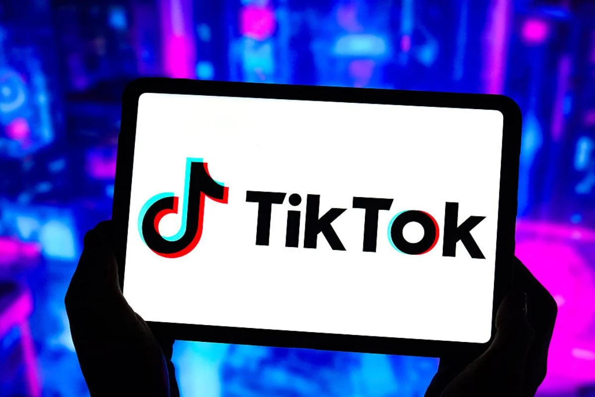 Scroll-infinito-atencao-finita-licoes-do-TikTok-para-marcas-Metropoles