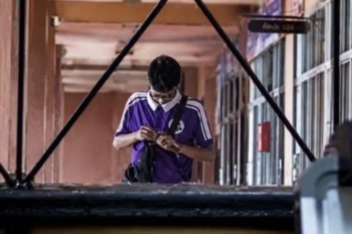 adolescente-que-matou-alunos-e-professores-na-tailandia