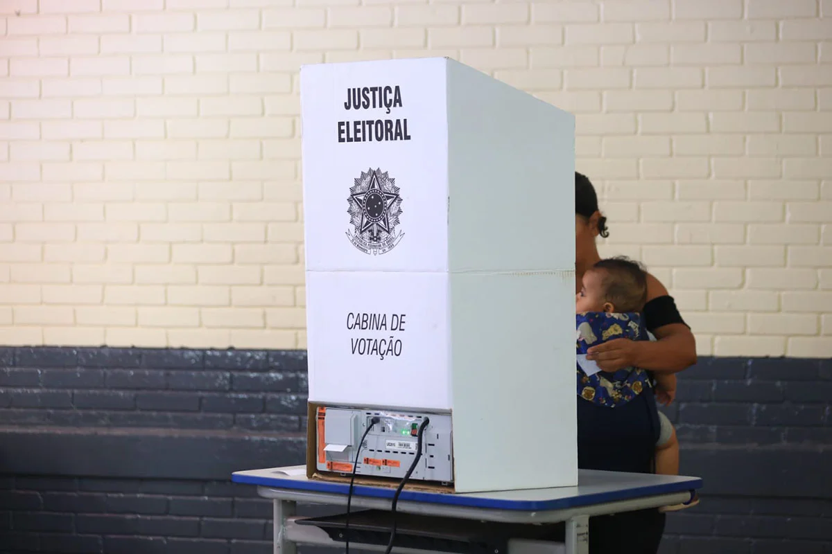 Cabine-de-votacao-2022