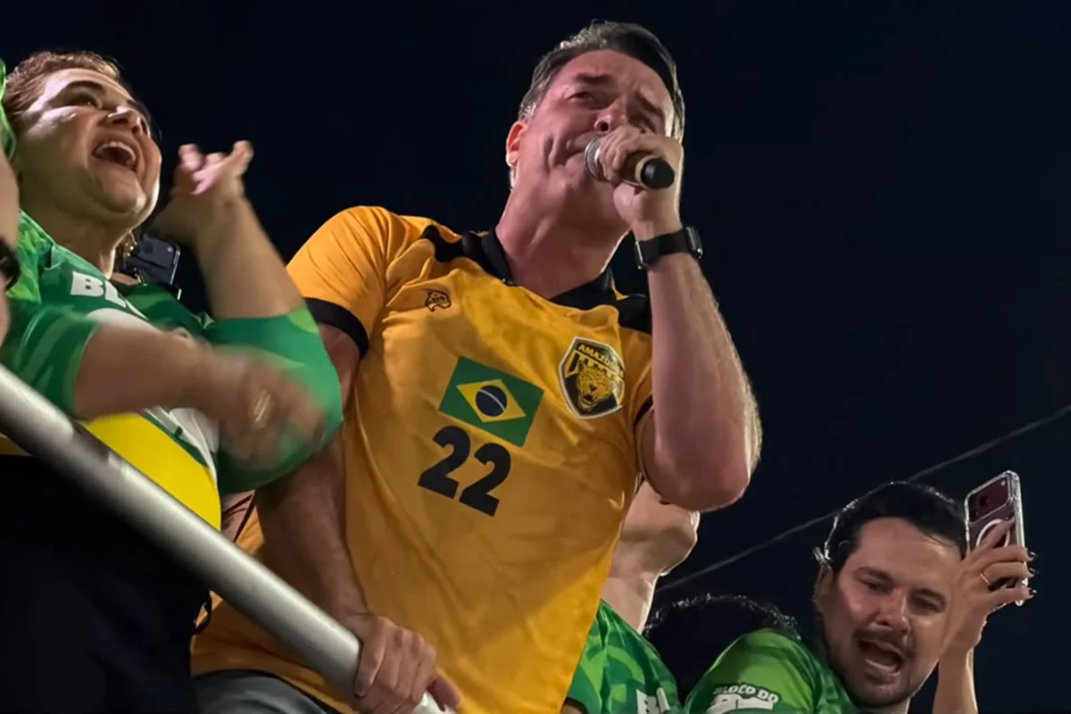 candidato-a-presidencia-da-republica-flavio-bolsonaro