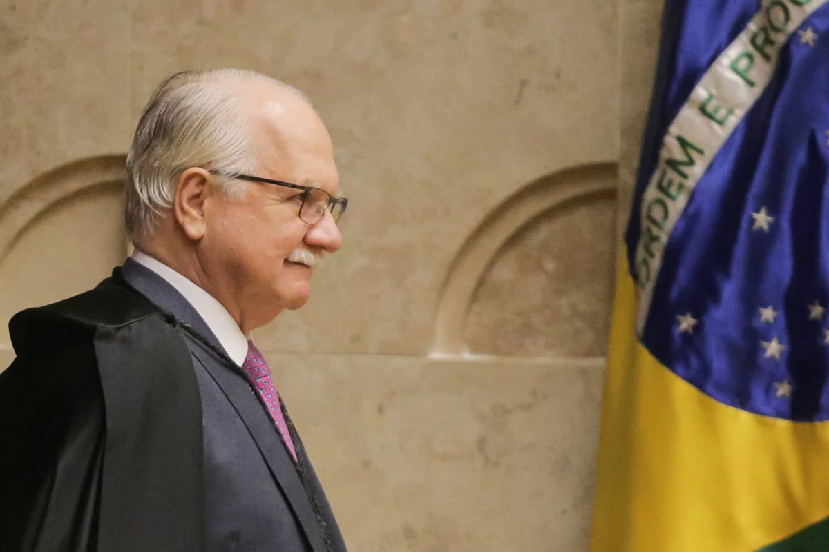 edson-fachin-presidente-do-supremo-tribunal-federal-do-brasil-stf-metropoles-1-scaled